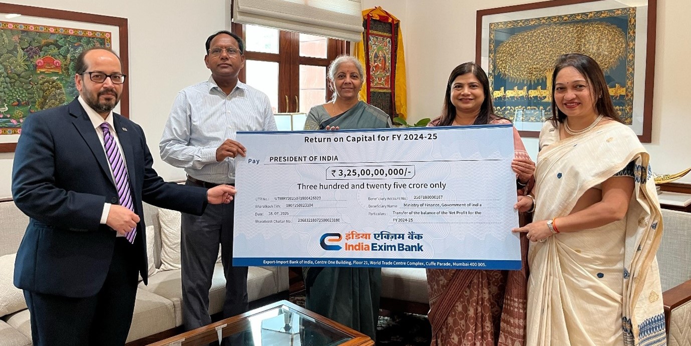 एक्ज़िम बैंक ने भारत सरकार को अंतरित किया ₹325 करोड़ का लाभ शेष
