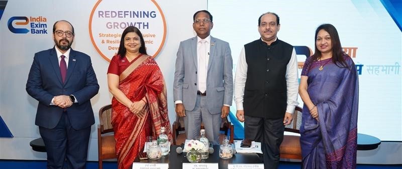 Secretary, DFS Highlights New Credit Guarantee Scheme for Exporters at India Exim Bank Seminar in Kochi